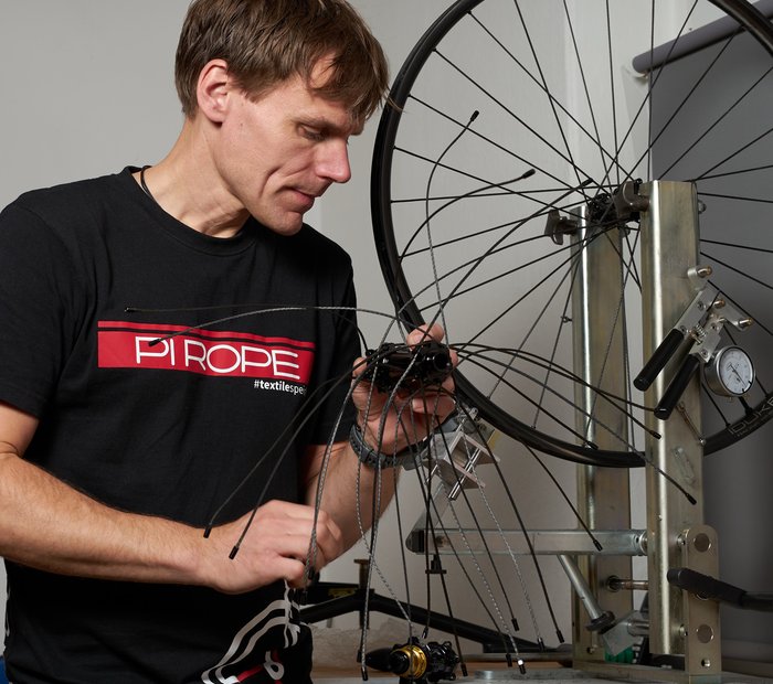PIROPE-FP 6
